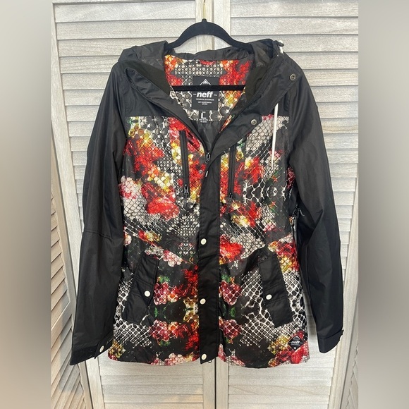 Neff Women’s Falcon Snowboarding Jacket Size L - Picture 3 of 6